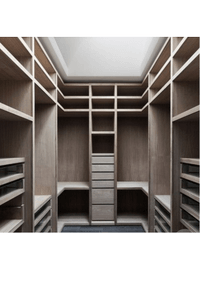 П-образная гардеробная комната в классическом стиле Калининград